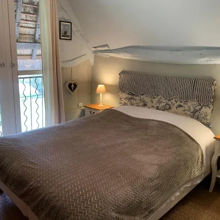Le Manoir Du Perroy Pension Saint-Wandrille-Rancon Buitenkant foto