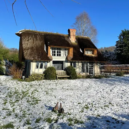Le Manoir Du Perroy Pension Saint-Wandrille-Rancon Buitenkant foto