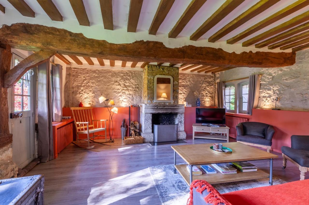 Landhuis Le Manoir Du Perroy *