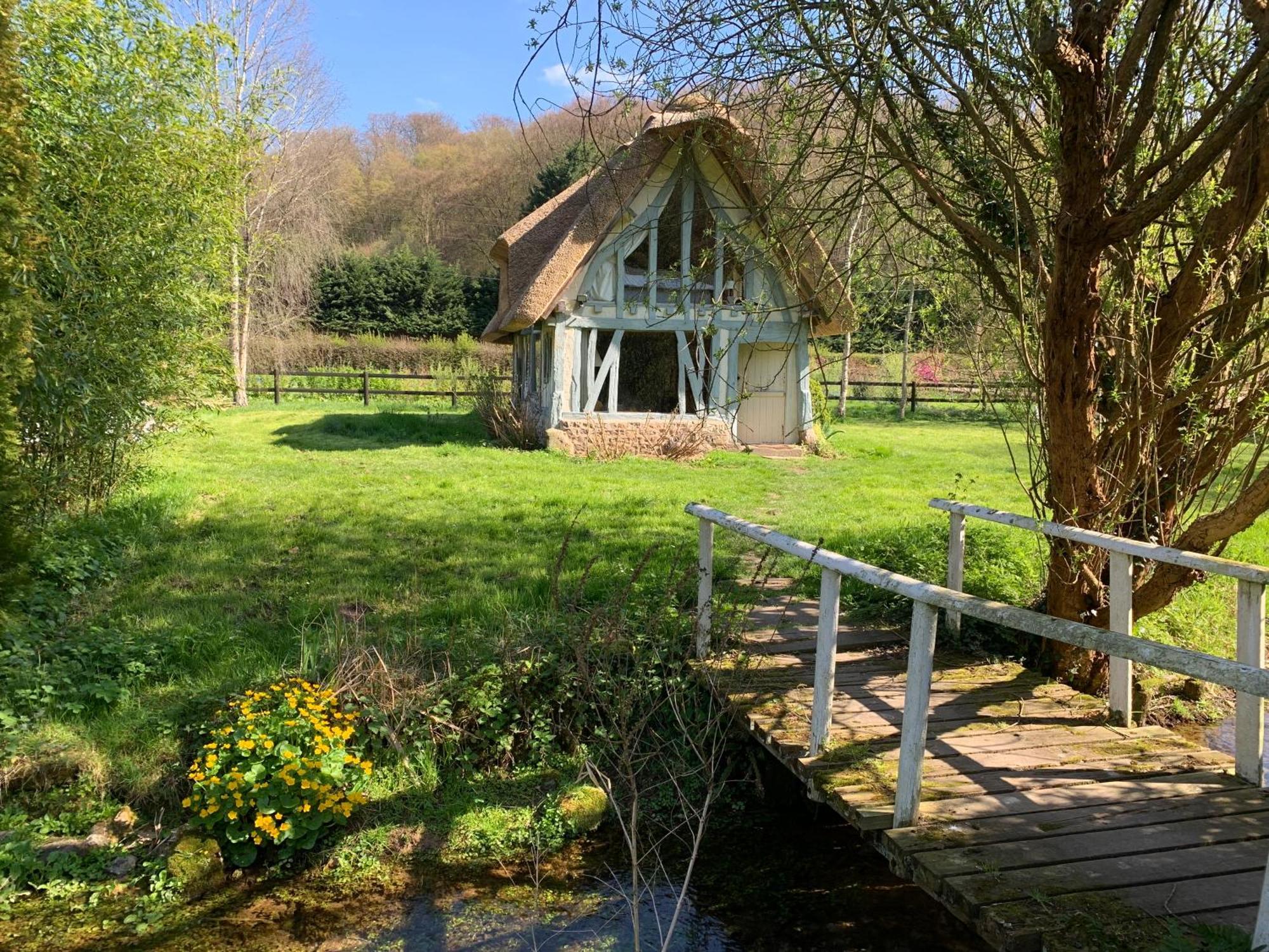 Le Manoir Du Perroy *